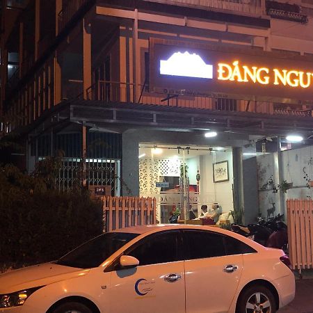 Dang Nguyen Guesthouse Да Лат Екстериор снимка