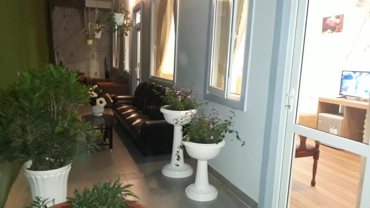 Dang Nguyen Guesthouse Да Лат Екстериор снимка