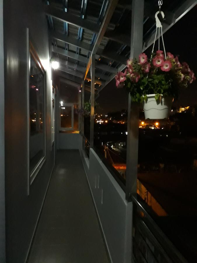 Dang Nguyen Guesthouse Да Лат Екстериор снимка